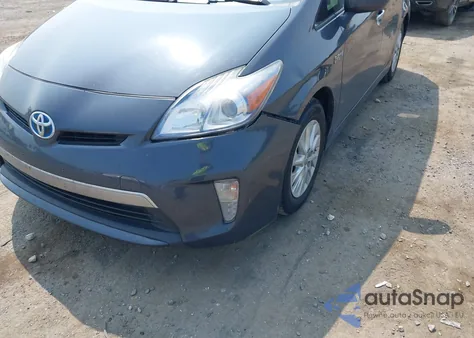 2013 Toyota Prius Plug-In z USA, uszkodzony, nr VIN JTDKN3DPXD3034762